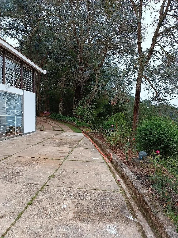 Casa De Campos Do Jordao No Alto Da Vila Inglesa Com Vista Maravilhosa