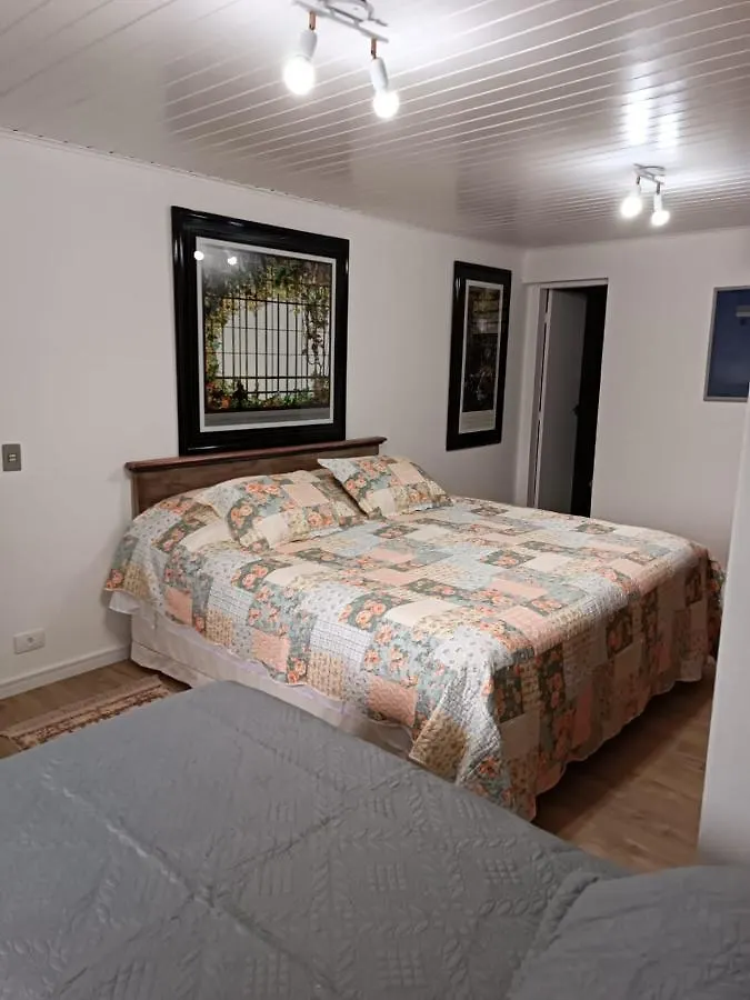 Holiday home Casa De Campos Do Jordao No Alto Da Vila Inglesa Com Vista Maravilhosa Brazil